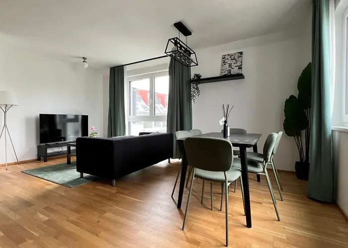 Moderne Og Inklusive Dachterrasse דירה